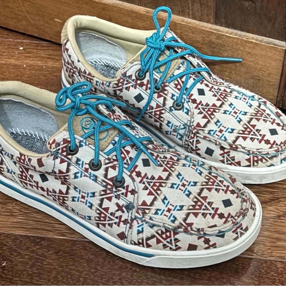 Twisted X Women's Moccasins with Blue Laces